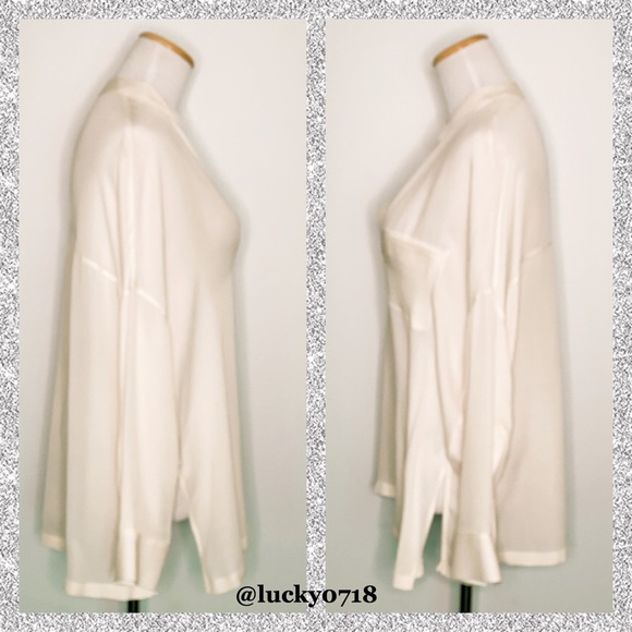 Vince NWOT Ivory Silk Half Placket Blouse Sz S - Picture 4 of 6